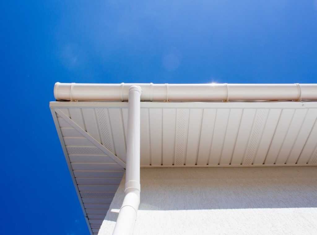 gutter cleaning tips
