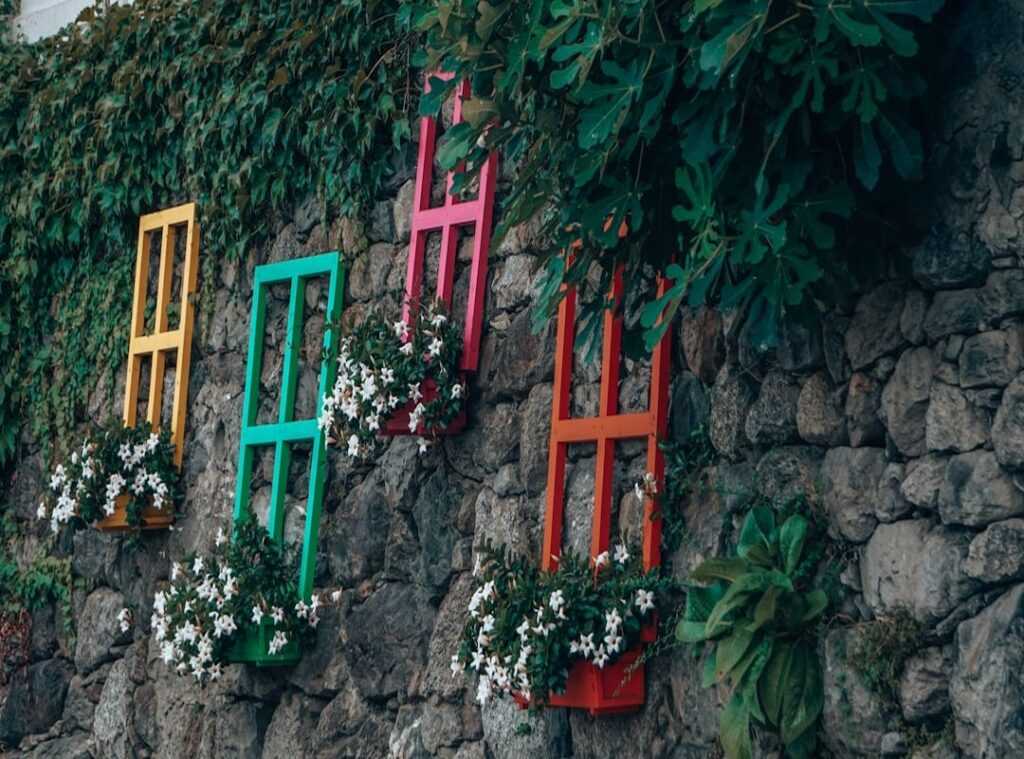 trending garden decor