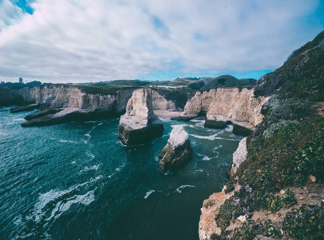 Beyond the Designs: A Glimpse into Her Personal Life and Ventures